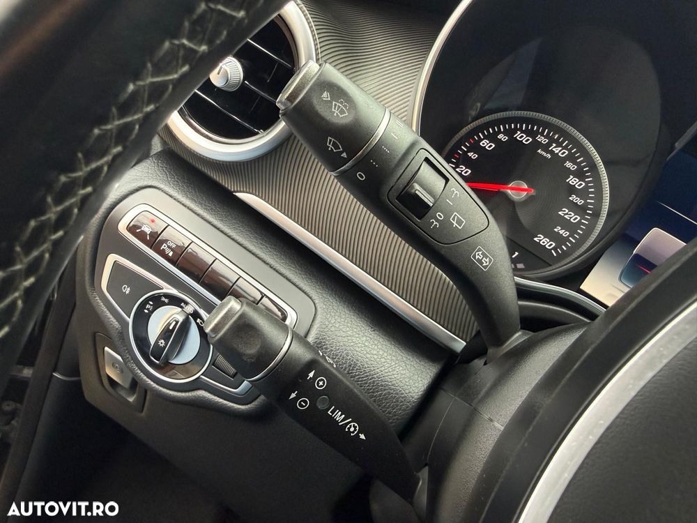 Mercedes-Benz V - 15