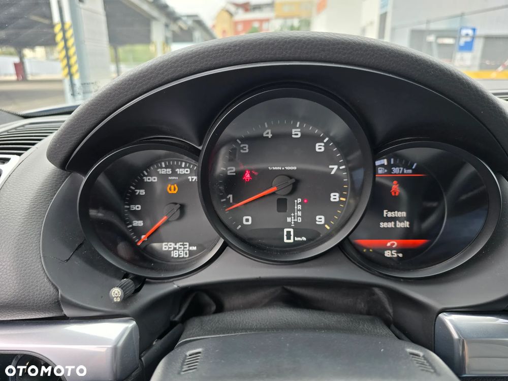 Porsche Cayman PDK - 21