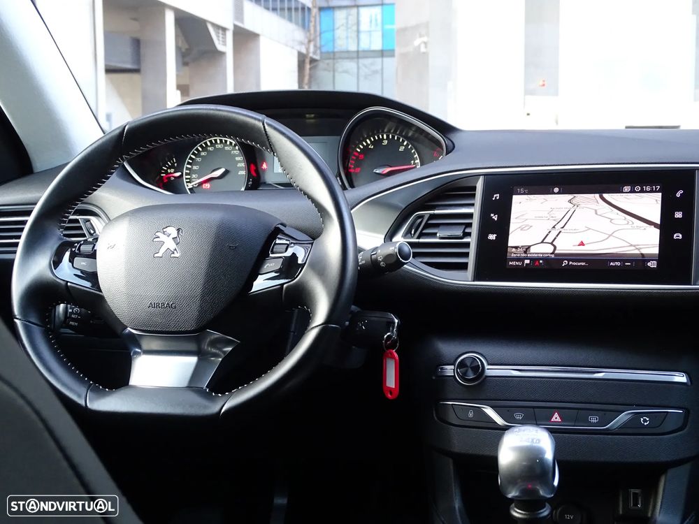 Peugeot 308 SW 1.5 BlueHDi Allure - 22