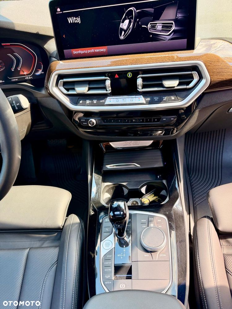 BMW X3 xDrive30i - 30