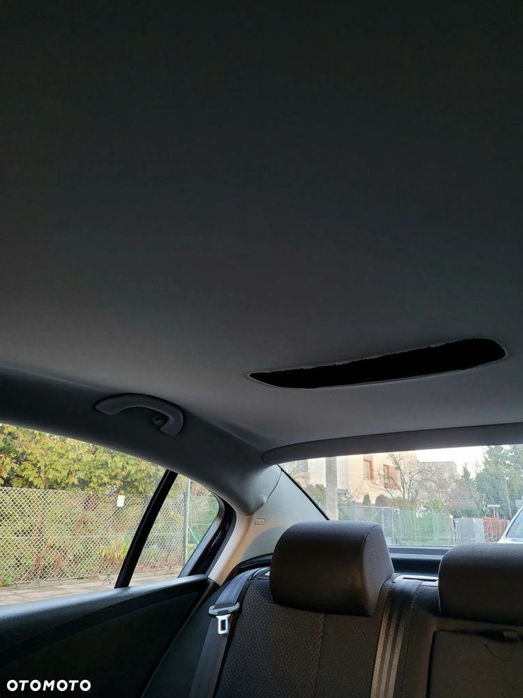 Volkswagen Passat 1.9 TDI Comfortline - 17