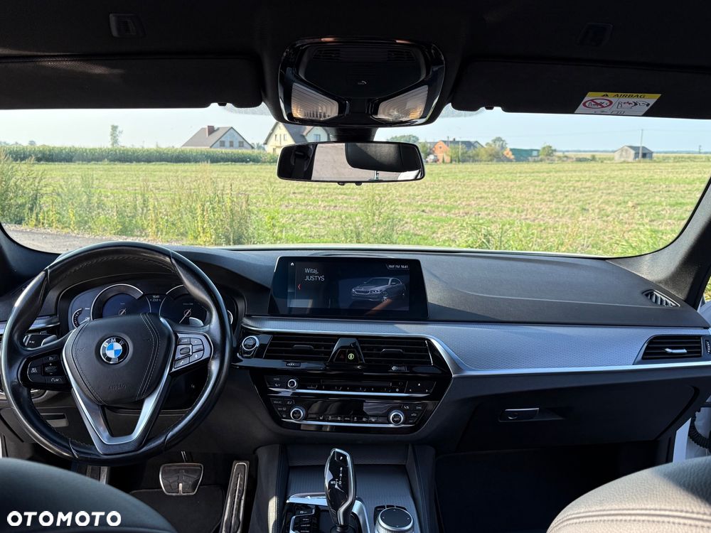 BMW Seria 5 520d Efficient Dynamics M Sport sport - 10