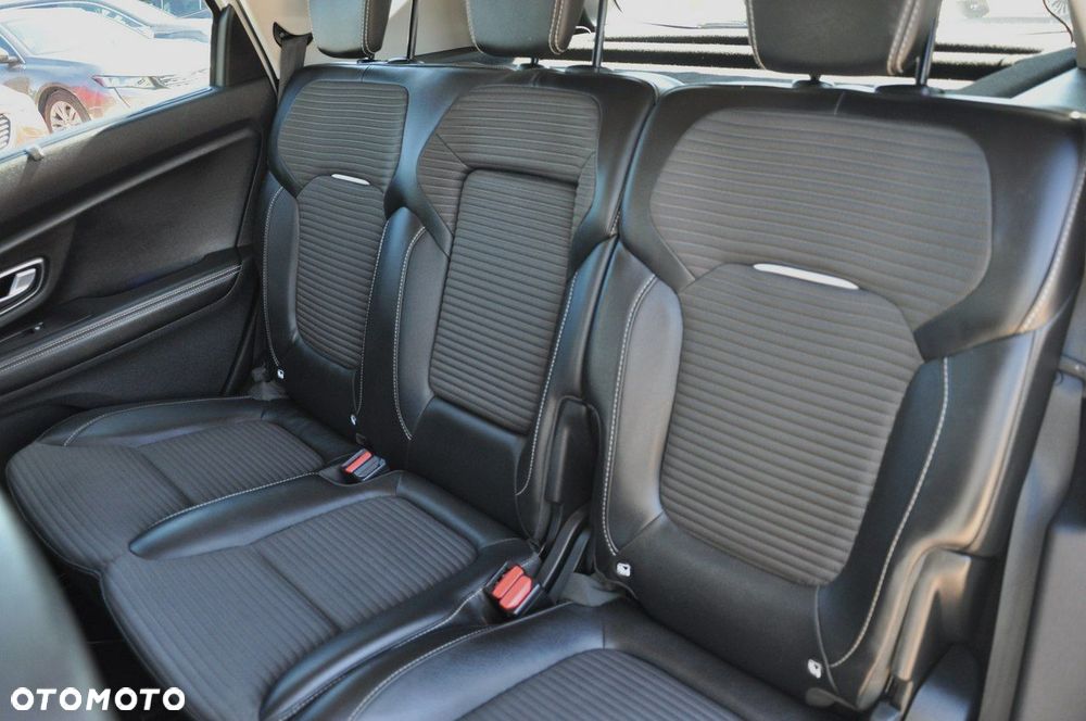 Renault Scenic ENERGY dCi 110 EXPERIENCE - 16