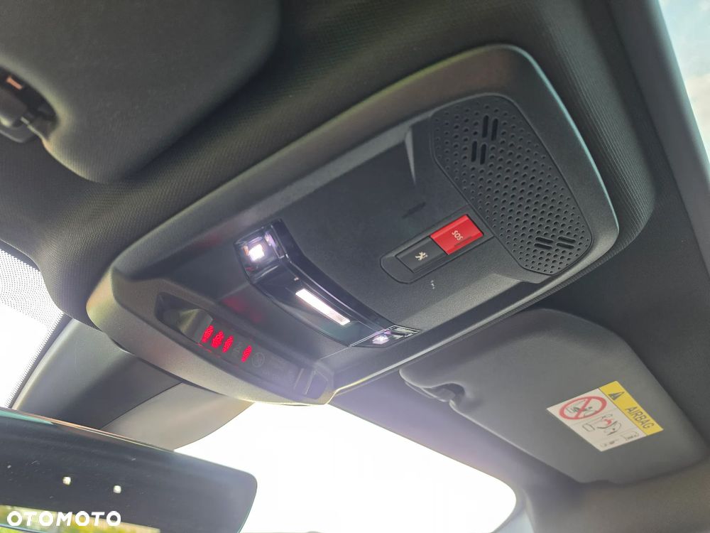 Peugeot 208 PureTech 130 EAT8 GT - 10