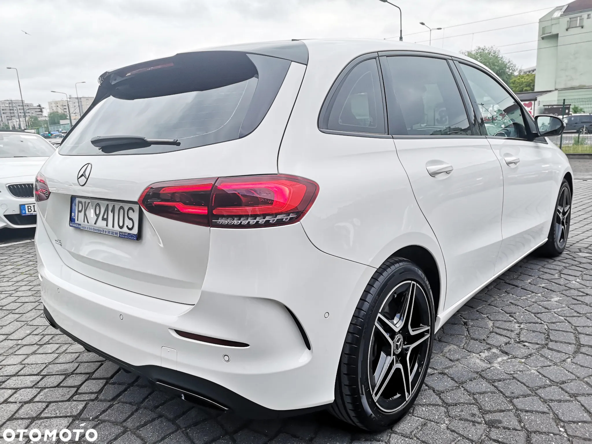 Mercedes-Benz Klasa B 250 AMG Line 7G-DCT - 2