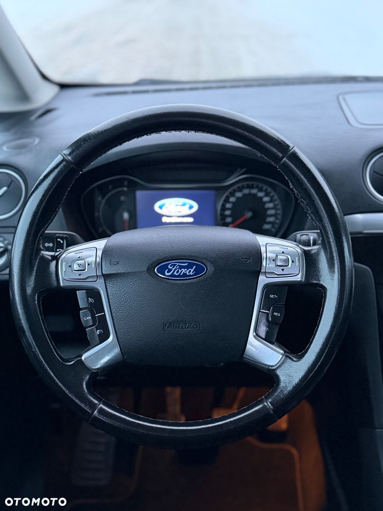 Ford Galaxy 2.0 TDCi Titanium - 12