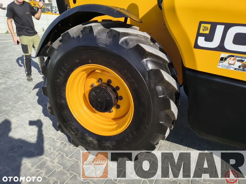 JCB 560-80 2018R agri plus - 21