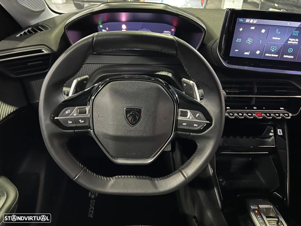Peugeot 208 1.2 Hybrid Allure e-DCS6 - 12