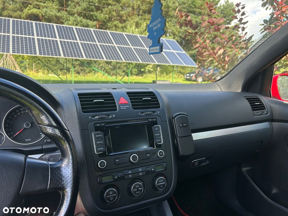 Volkswagen Golf - 12