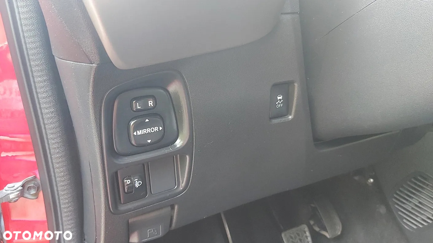 Toyota Aygo x-play - 31