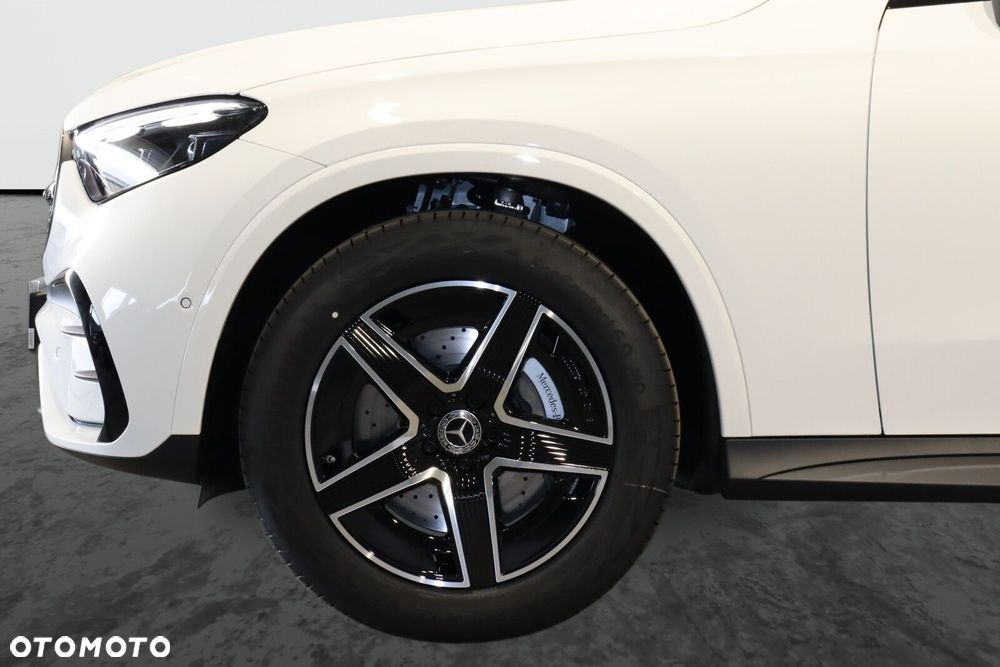 Mercedes-Benz GLC - 7