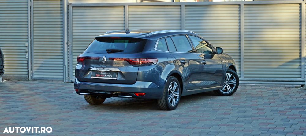 Renault Megane BLUE dCi 115 EDC INTENS - 13