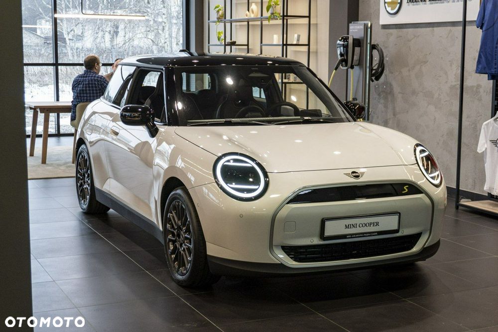 MINI Cooper - 5