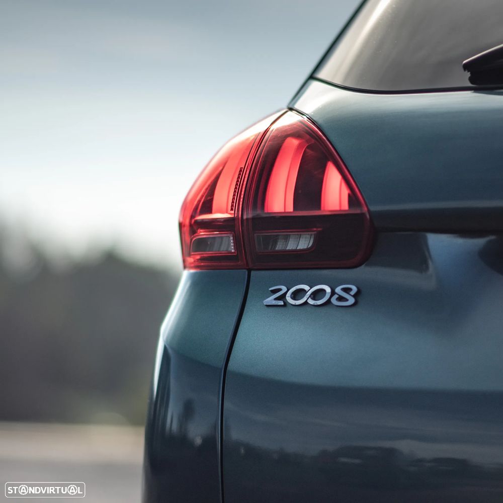 Peugeot 2008 1.6 BlueHDi Crossway - 4