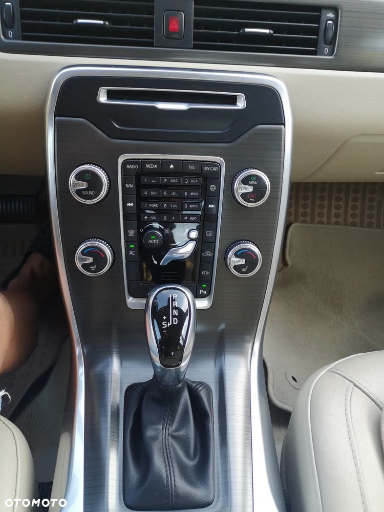 Volvo S80 D4 Drive-E Summum - 14