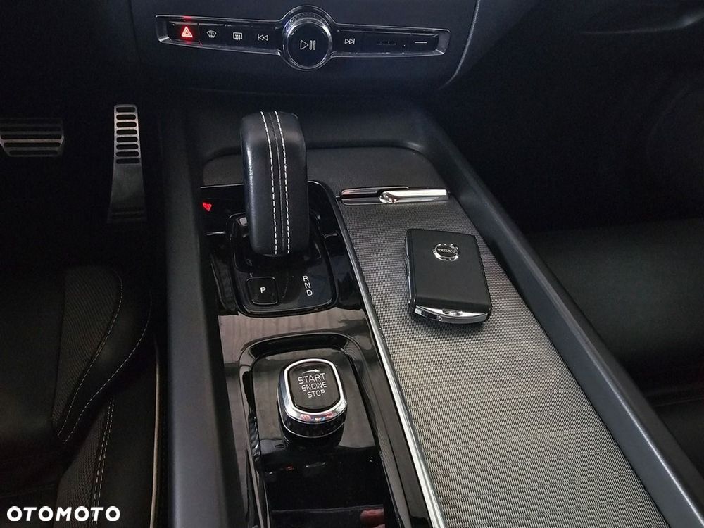Volvo XC 60 - 21