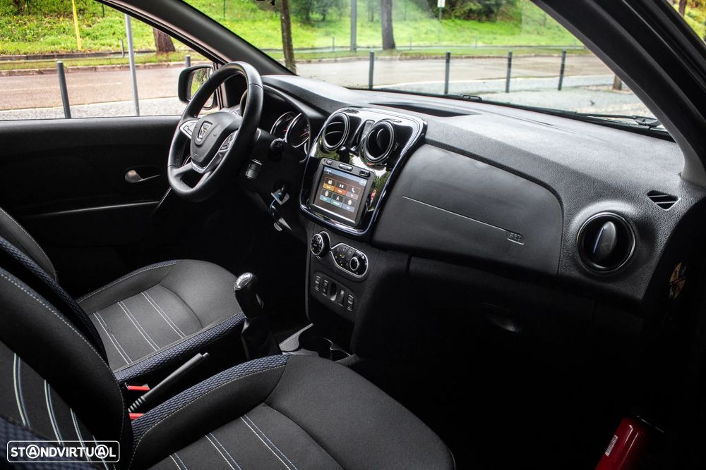 Dacia Sandero 1.0 SCe Stepway - 22