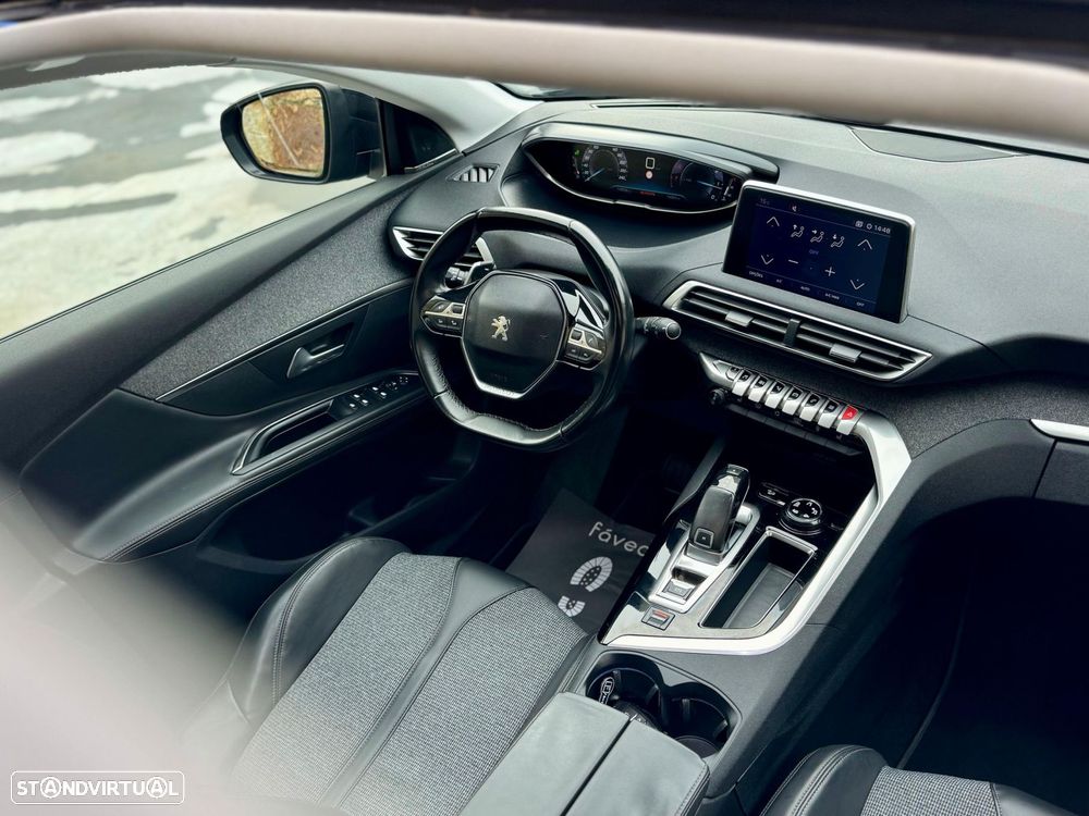 Peugeot 5008 1.2 PureTech Allure Grip Control EAT6 - 38