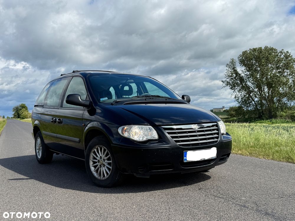 Chrysler Voyager 2.5 SE CRD - 1