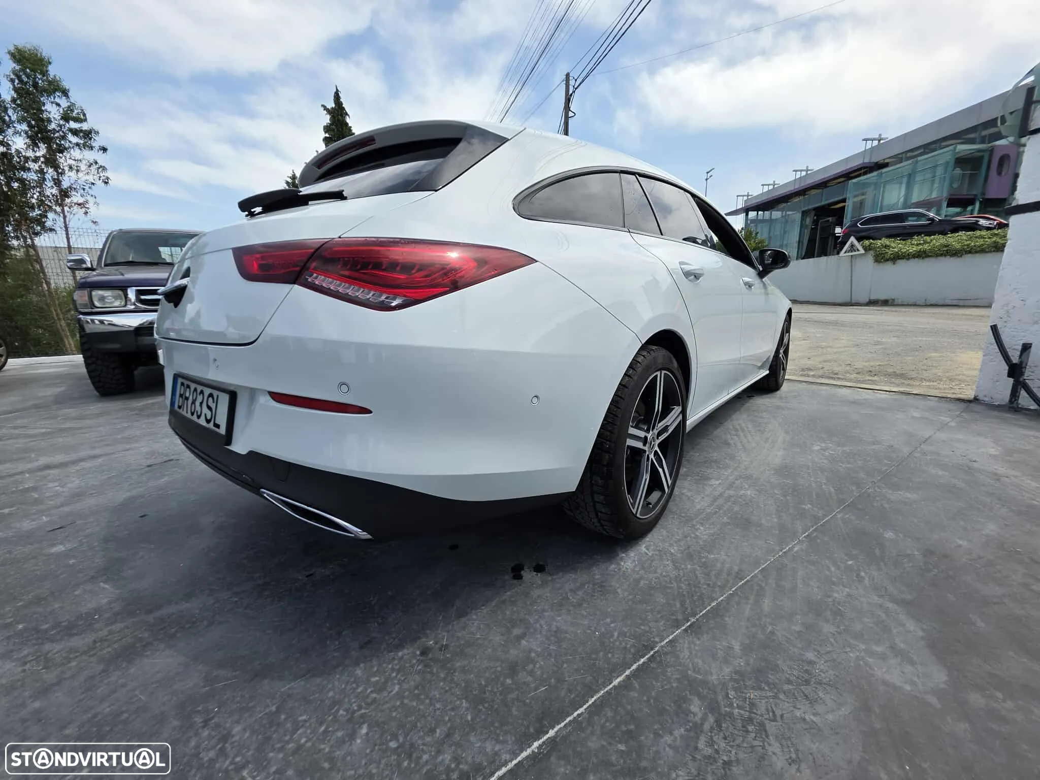 Mercedes-Benz CLA 180 d Shooting Brake AMG Line - 6