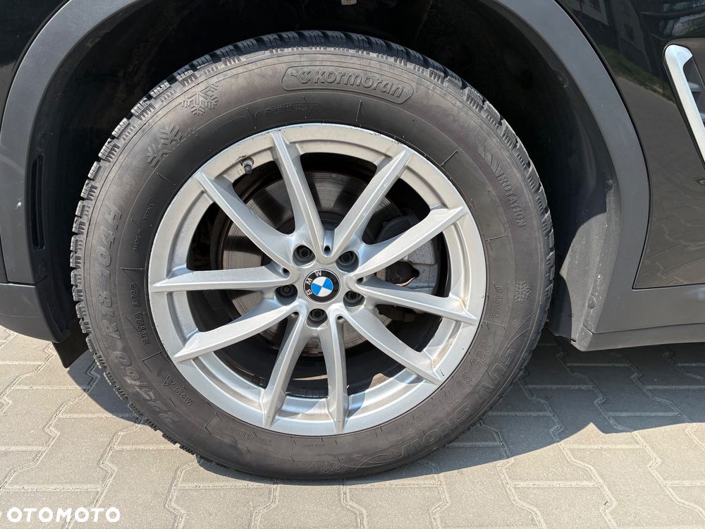 BMW X3 ver-xdrive20i-gpf - 32