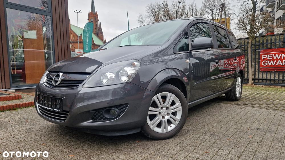 Opel Zafira - 1