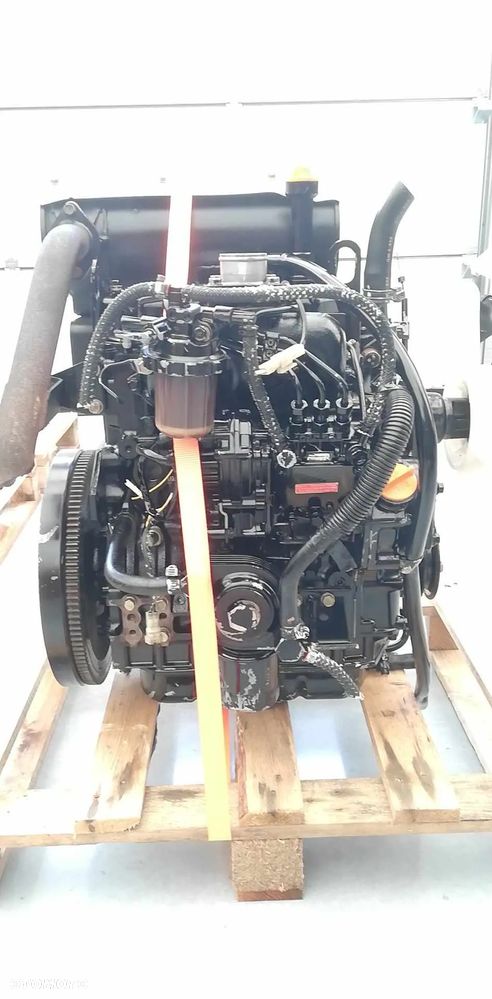 SILNIK YANMAR 3TNE88 25,7 kW 11 000 zł netto - 7