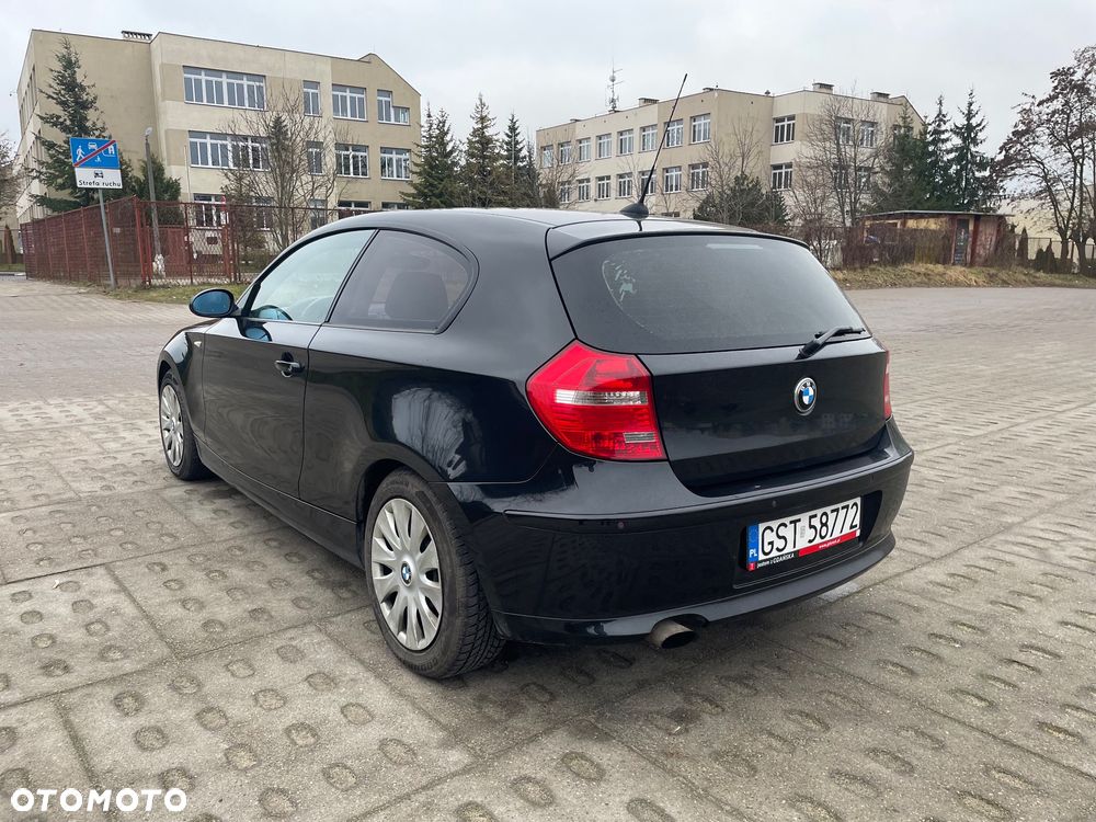 BMW Seria 1 118d - 8