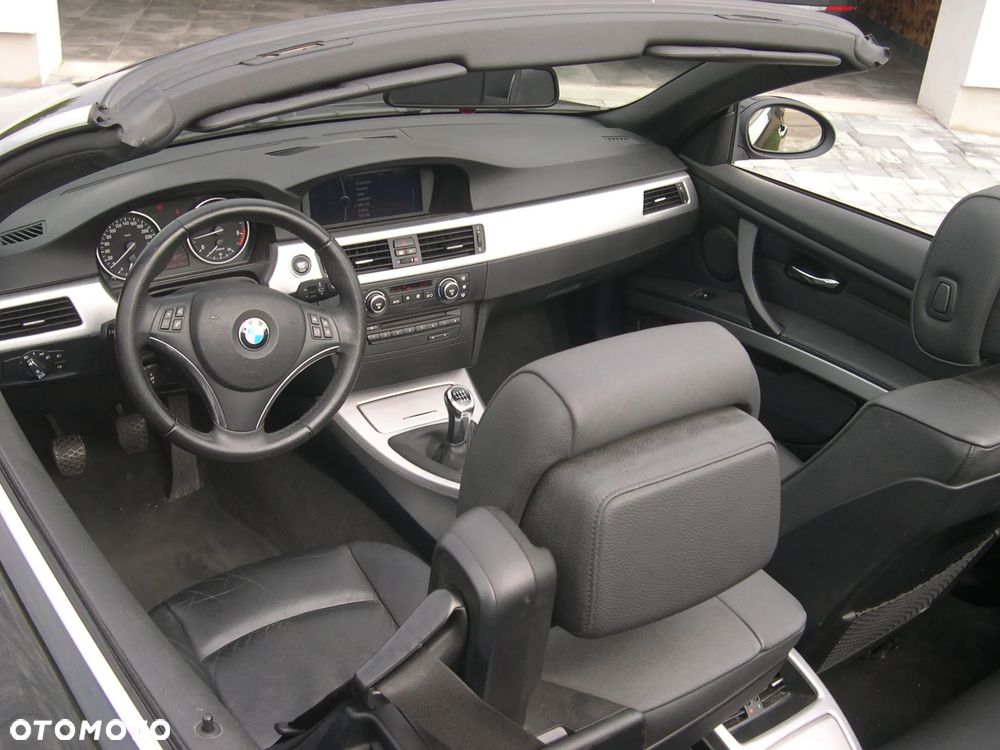 BMW Seria 3 325d - 6