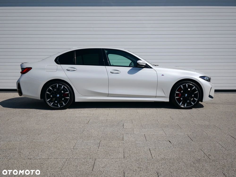 BMW Seria 3 320d xDrive mHEV M Sport sport - 8