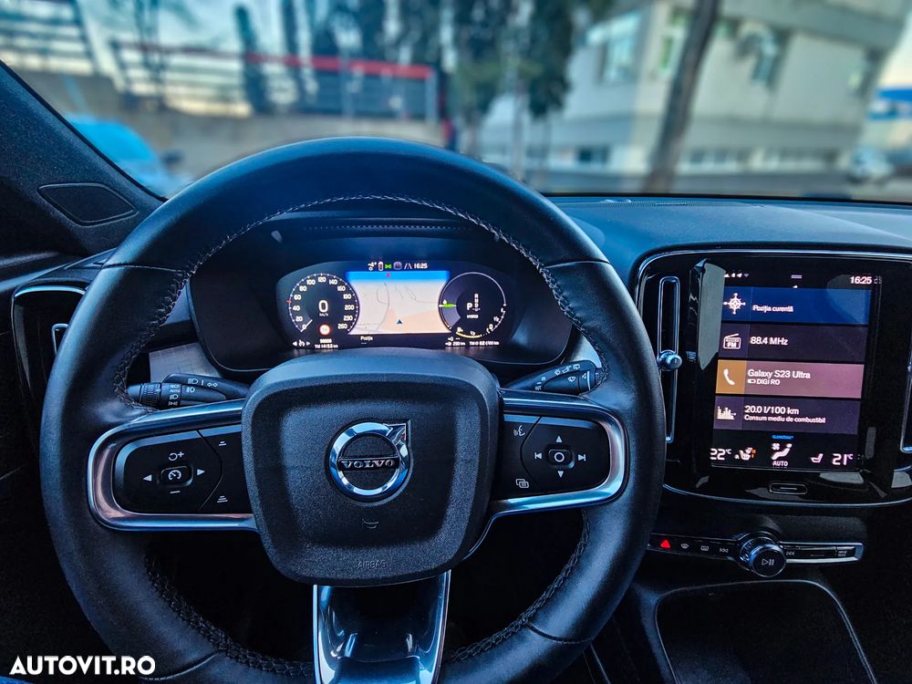 Volvo XC 40 T5 Recharge DKG Plus Bright - 6