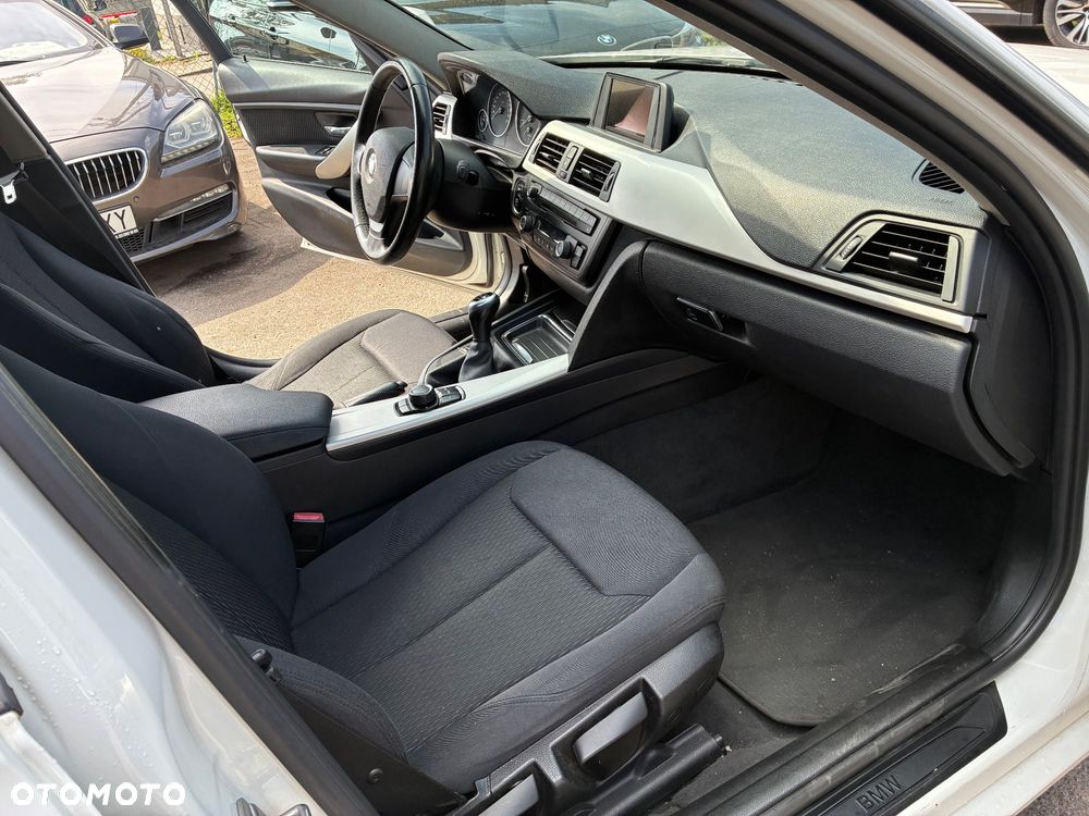 BMW Seria 3 316d Advantage - 13