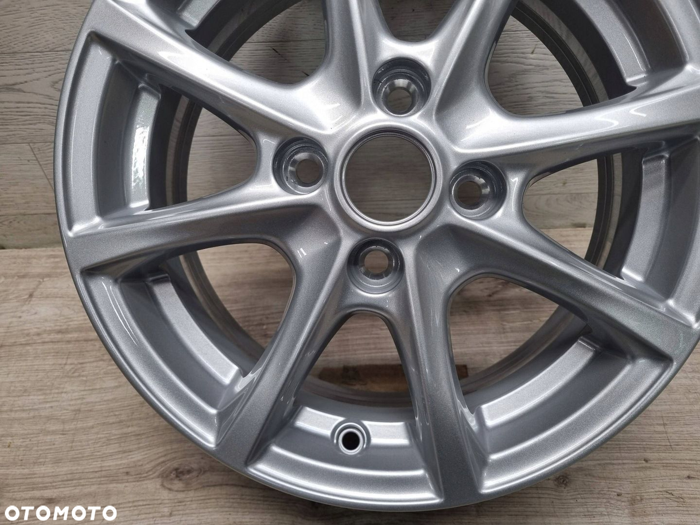 Ford Fiesta 2021 Wszystkie Felgi aluminiowe R15 - 8