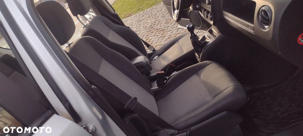 Jeep Compass 2.0 4x2 Limited - 7