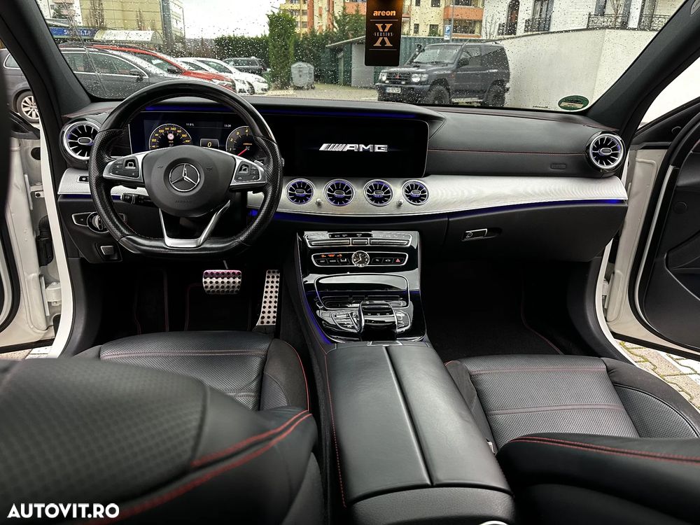 Mercedes-Benz E 43 AMG 4Matic 9G-TRONIC - 14