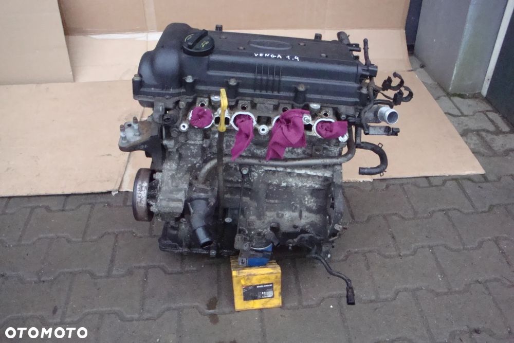KIA CEED VENGA 1.6  silnik G4FC - 1