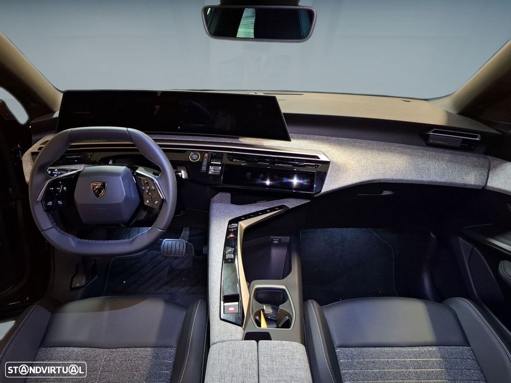 Peugeot 3008 1.2 Hybrid Allure e-DCS6 - 12