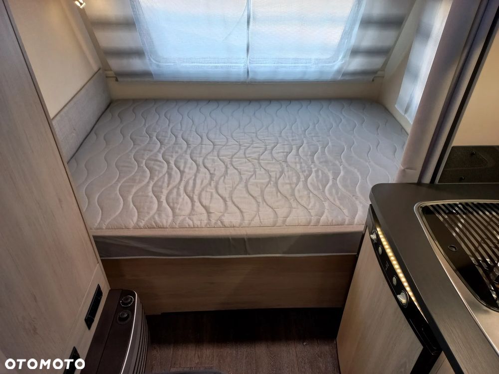 Sterckeman 390 CP Starlett Comfort, Markiza, Bagażnik na rowery - 25
