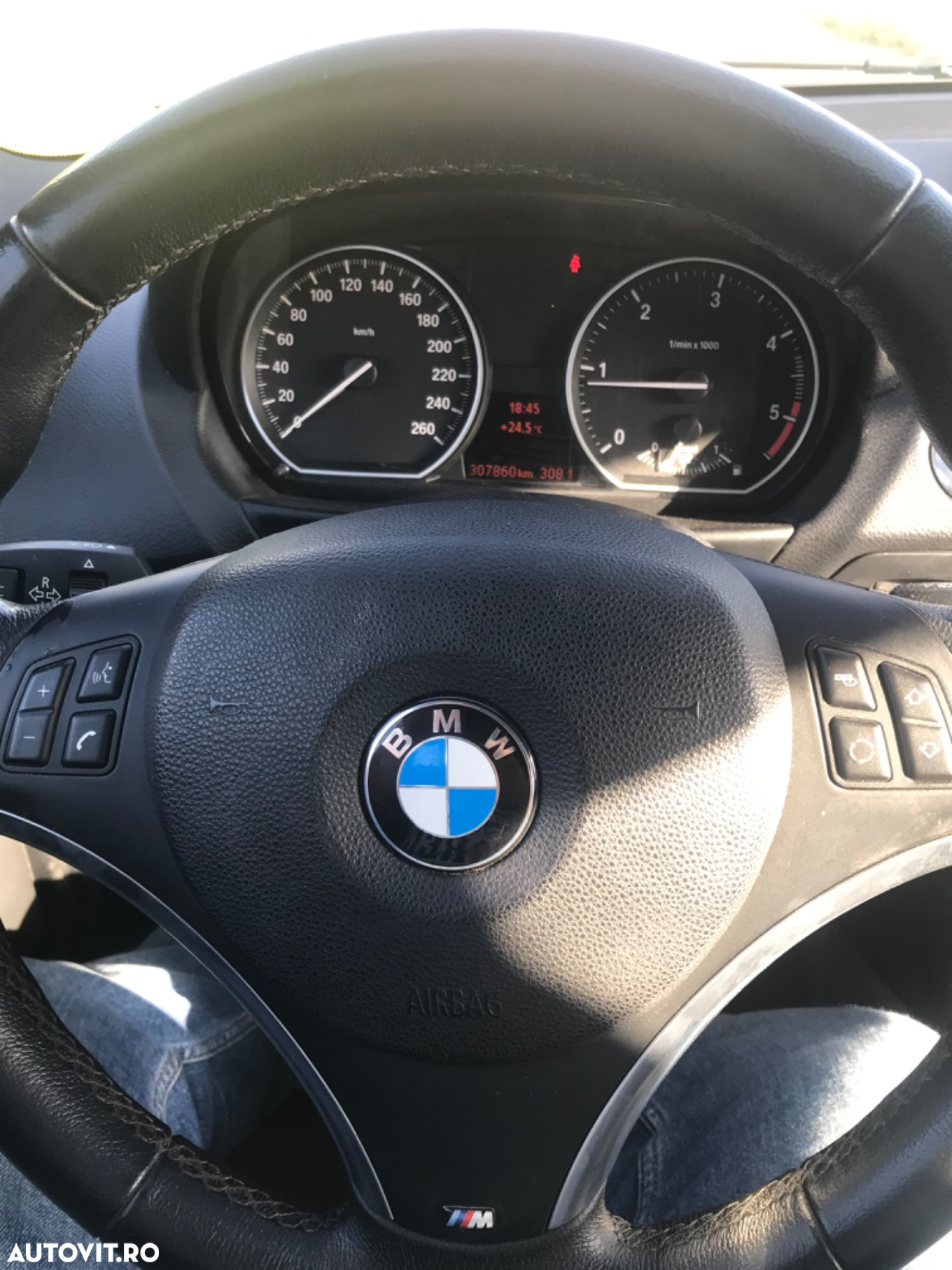 BMW Seria 1 120d - 6