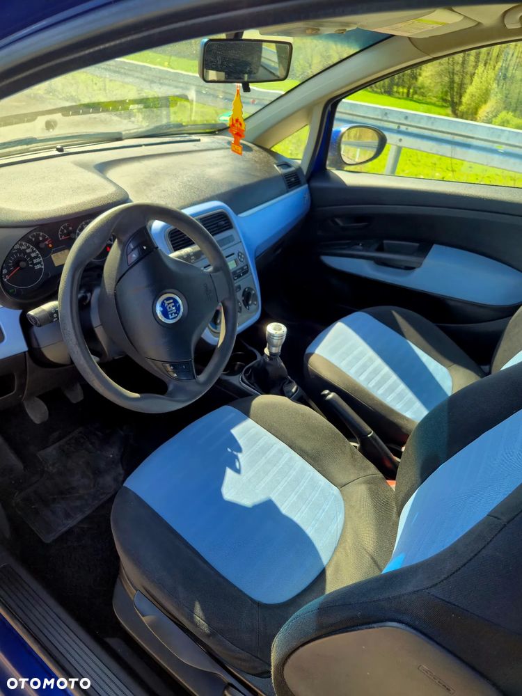 Fiat Punto - 6