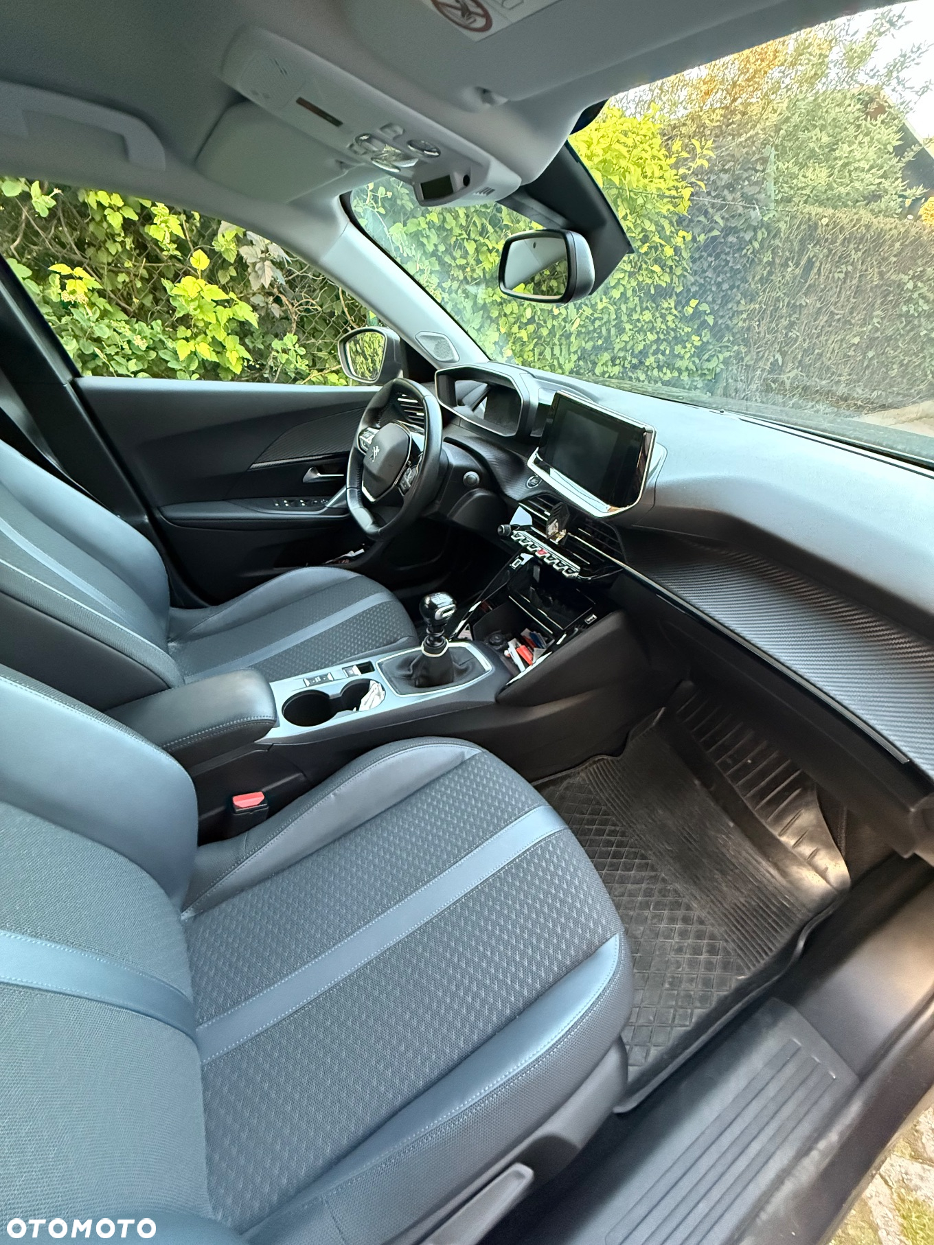 Peugeot 2008 PureTech 130 Allure - 7