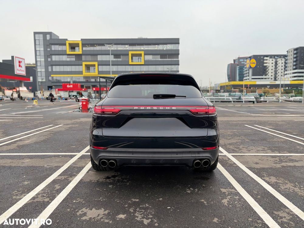 Porsche Cayenne S Tiptronic S - 12