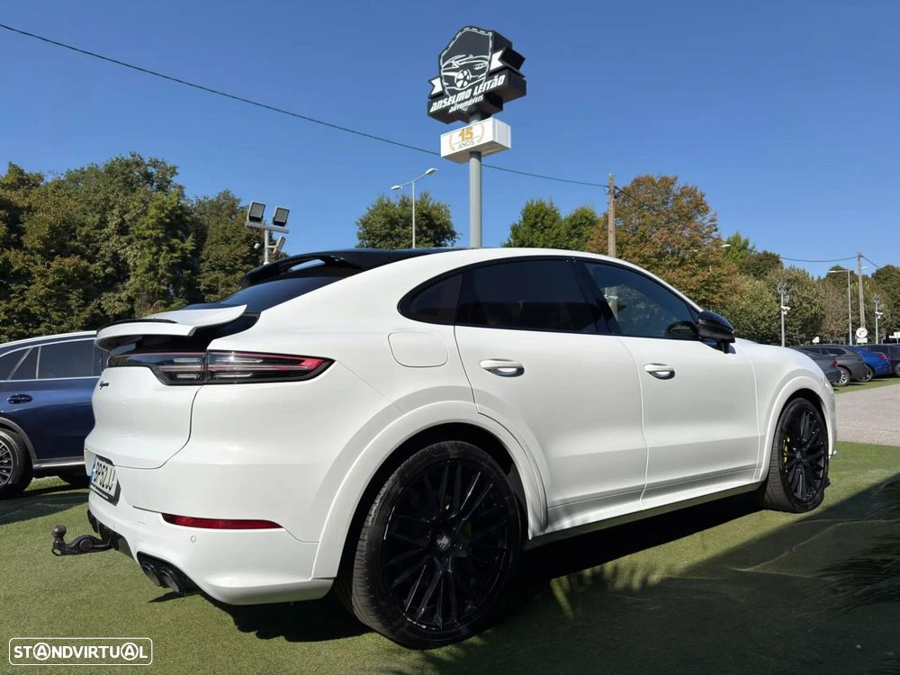 Porsche Cayenne Coupé E-Hybrid Tiptronic S - 2