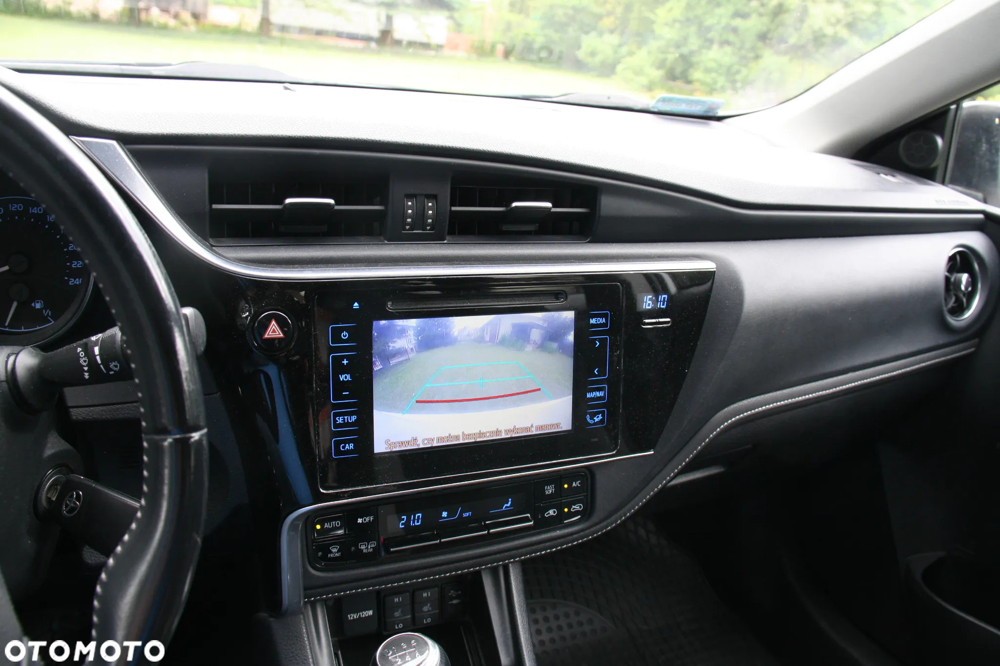 Toyota Auris 1.6 Comfort - 21