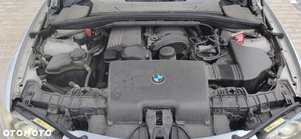 BMW Seria 1 116i - 15