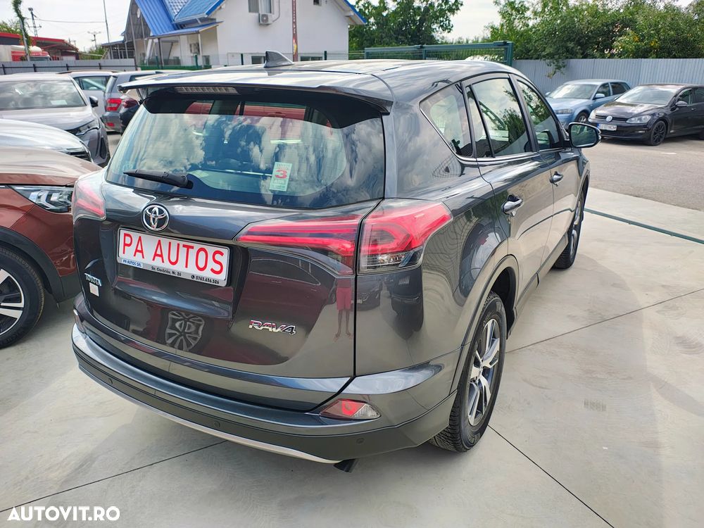 Toyota RAV4 2.0 D-4D 4x2 Start-Stop Executive - 15