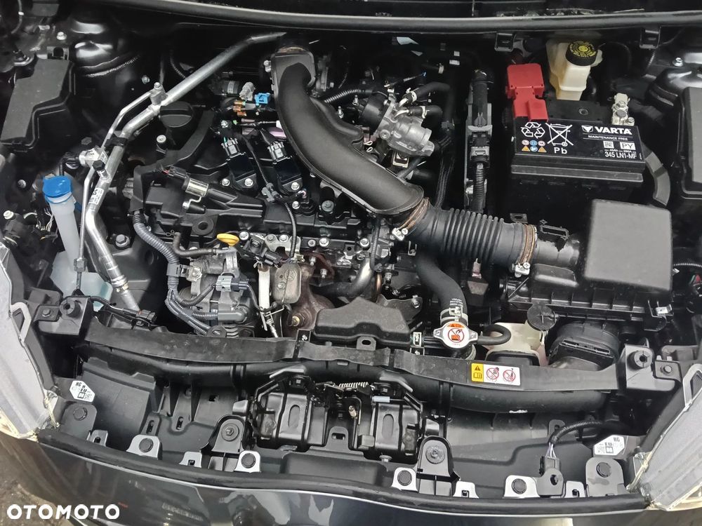 Toyota Yaris 1.0 Premium - 25