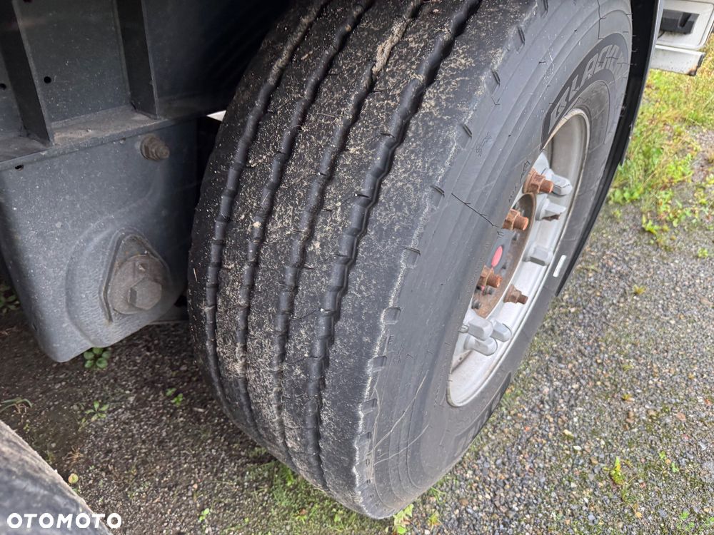 Wielton STANDARD / SAF / PODNOSZONY DACH / FIRANKA / OŚ PODNOSZONA - 5