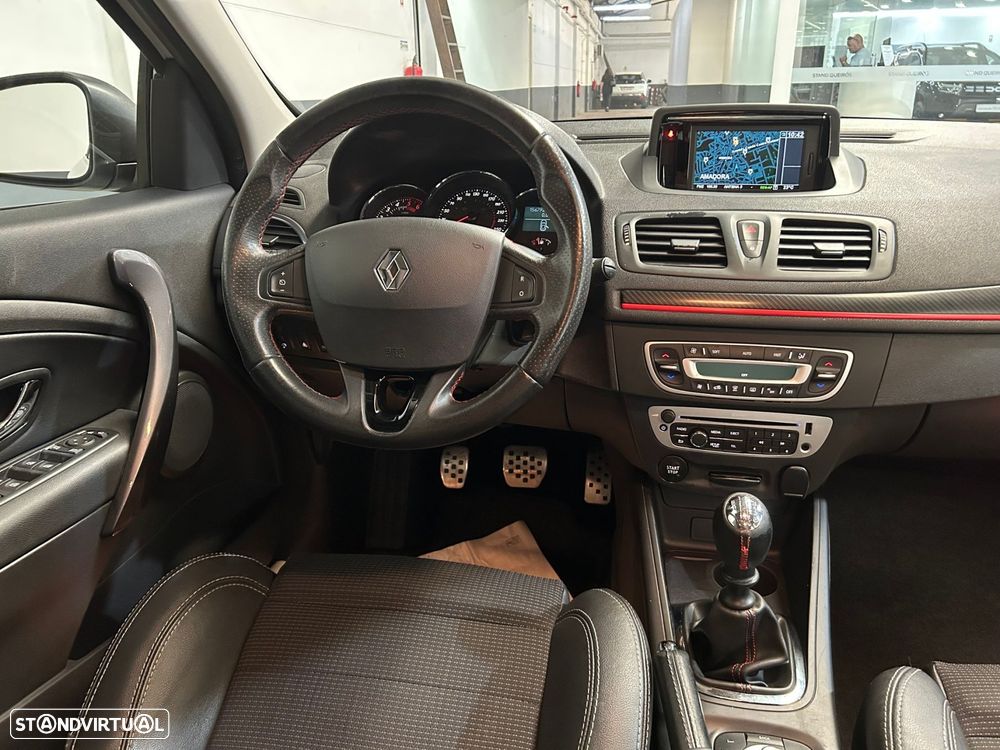 Renault Mégane Sport Tourer 1.5 dCi GT Line SS - 21