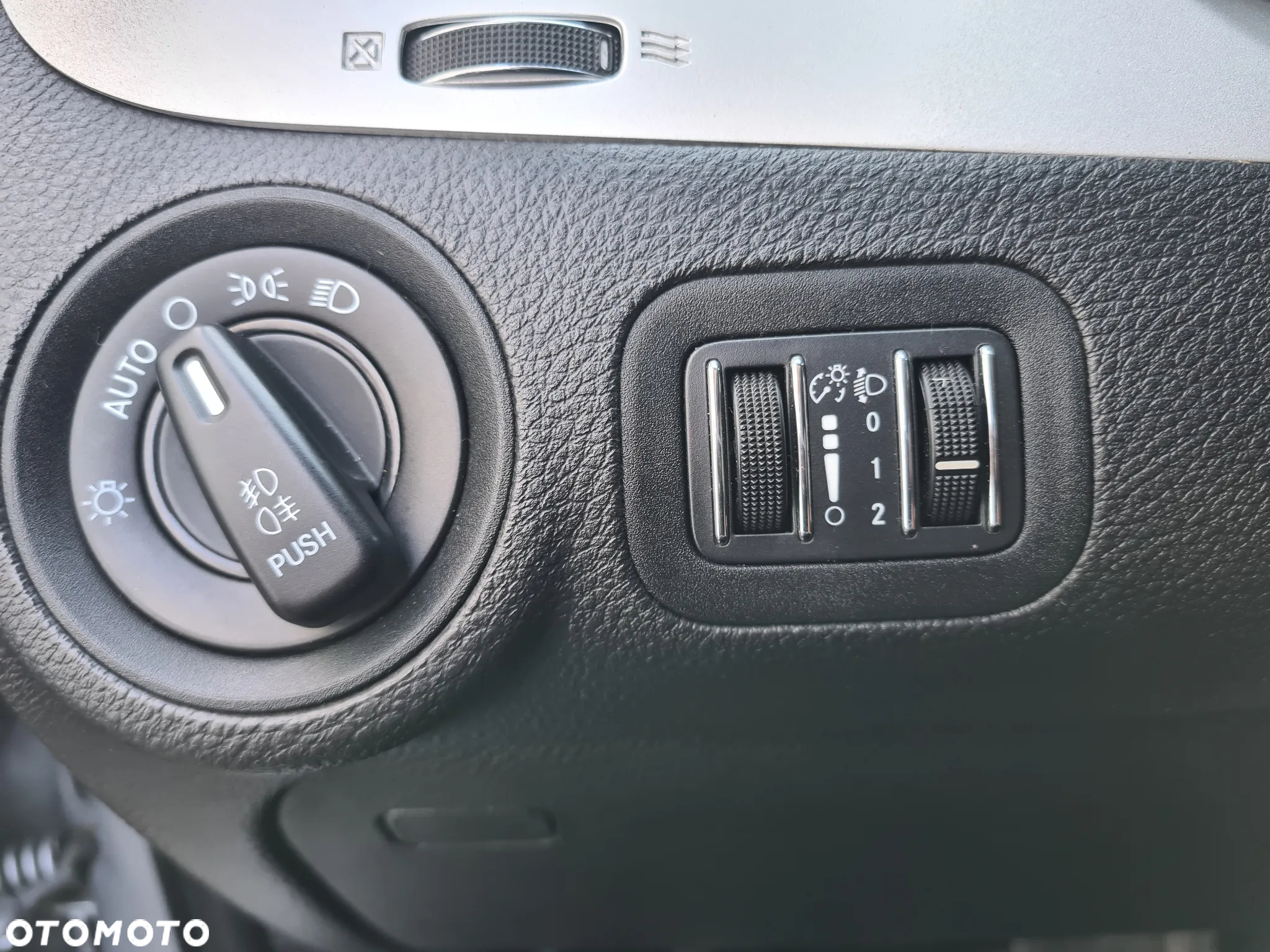Fiat Freemont 2.0 Multijet Black Code AWD - 33